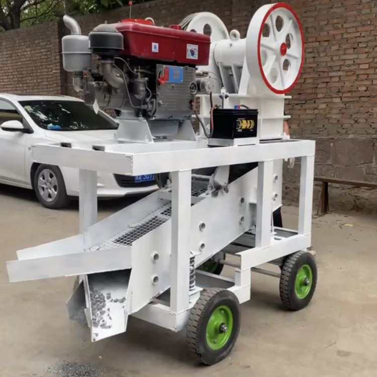 mini mobile diesel jaw crusher PE200X300 with vibrating screener for sand aggregate crushing production plant